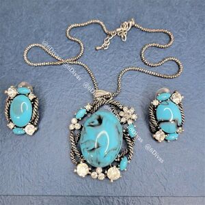 Blue Pendant Necklace with Earrings